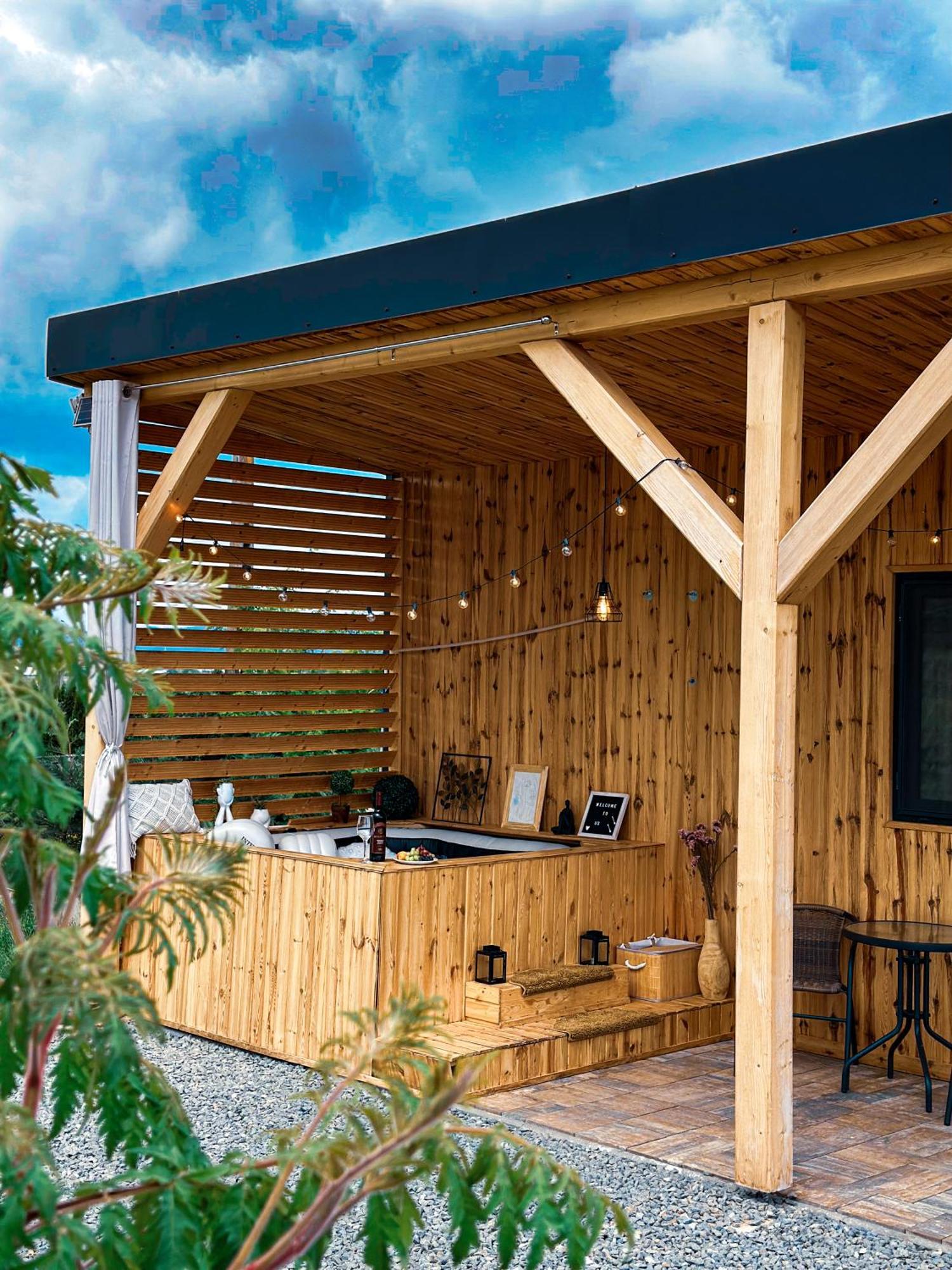 Kubiq Transalpina Villa Petresti Exterior foto