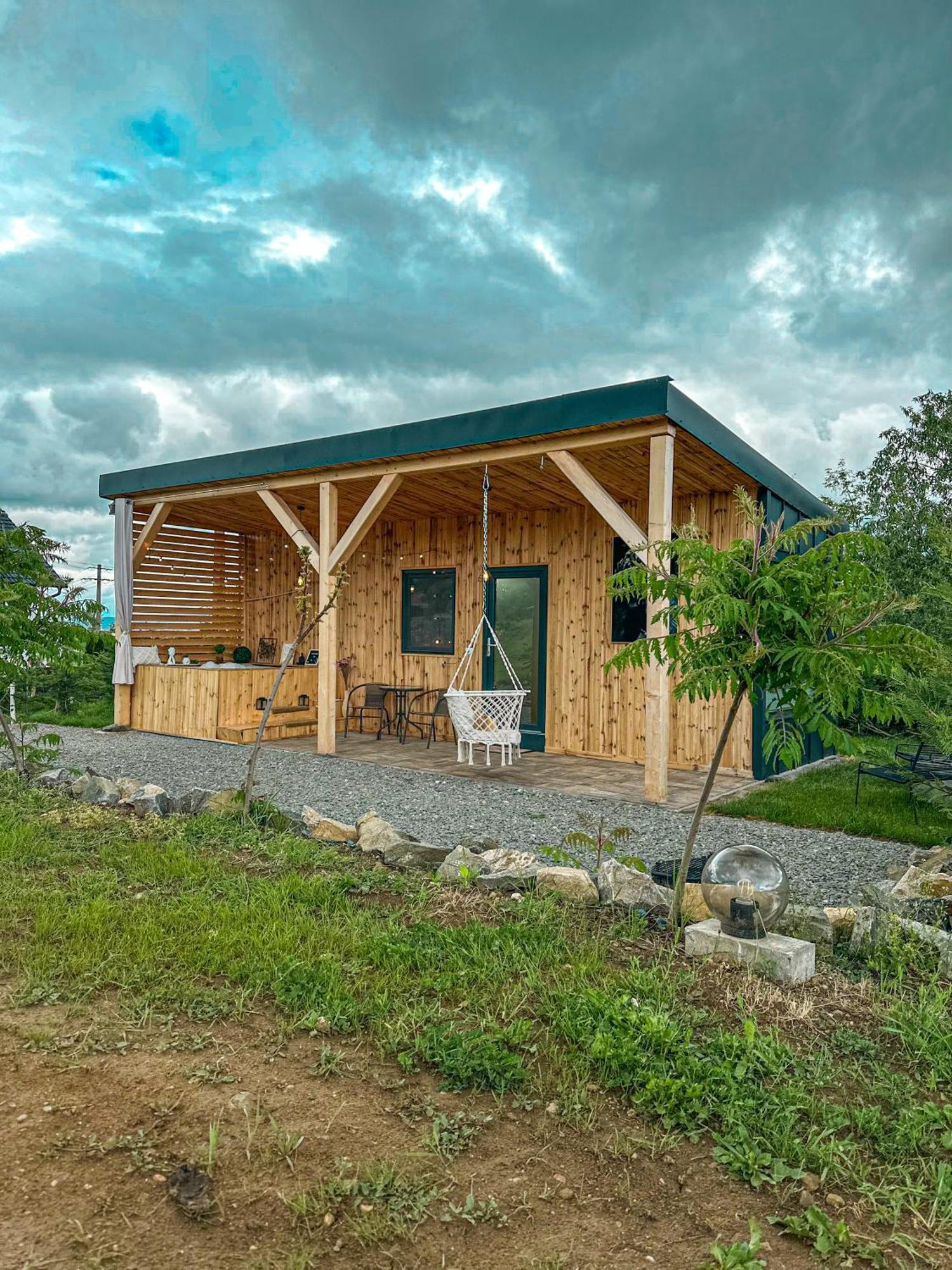 Kubiq Transalpina Villa Petresti Exterior foto